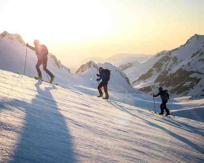 Qui a inventé le ski?